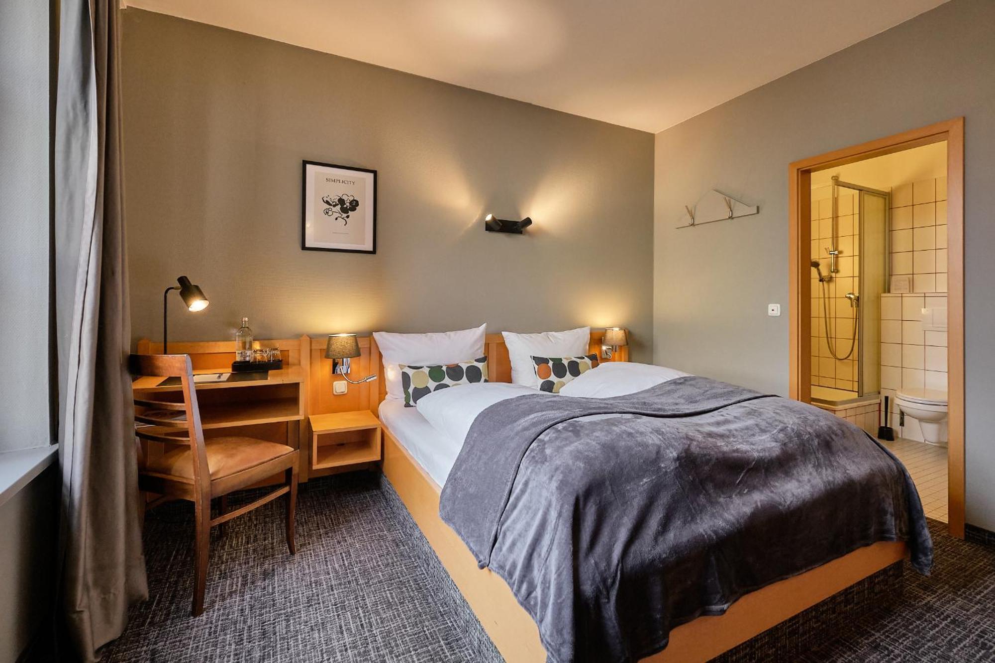 Hotel Roter Hahn Regensburg Kültér fotó