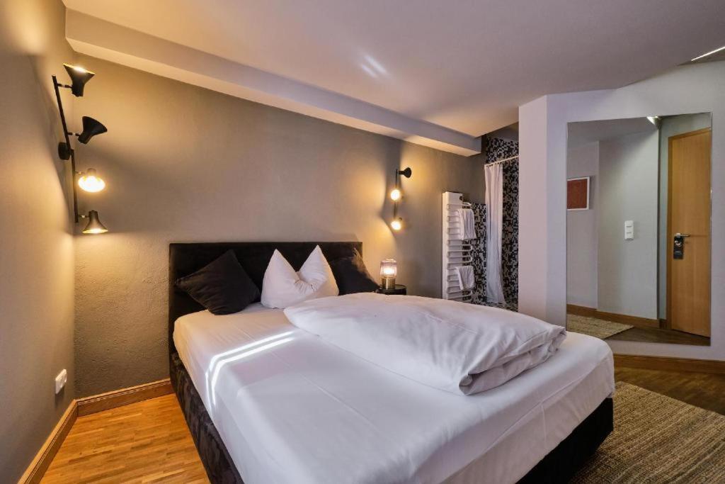 Hotel Roter Hahn Regensburg Kültér fotó